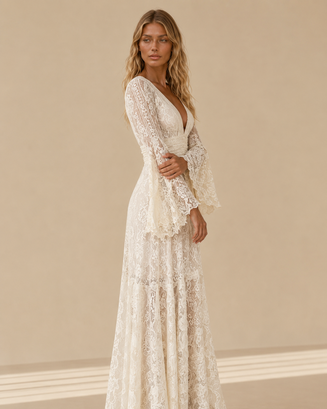 Phoebe™ | Lace long-sleeve maxi dress