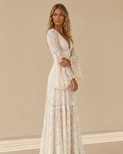 Phoebe™ | Lace long-sleeve maxi dress