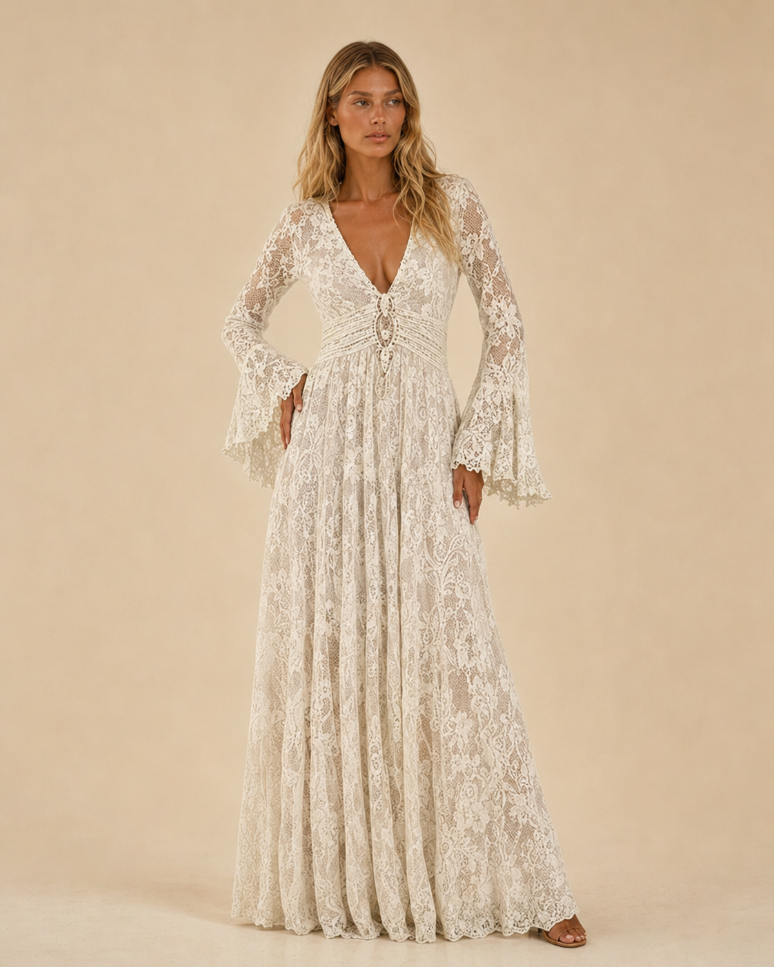 Phoebe™ | Lace long-sleeve maxi dress